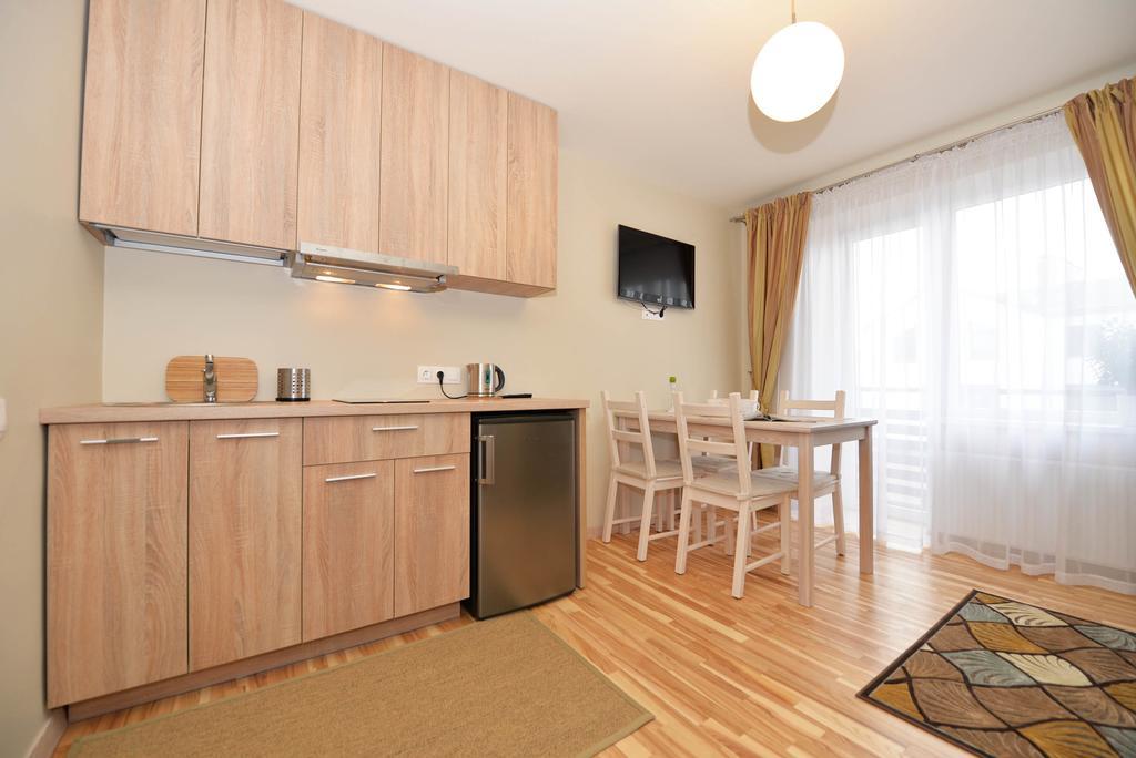 Palangos Vila Apartments Palanga Quarto foto